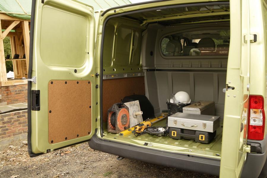  Ford Transit 2006 года  (фото 54 из 153)